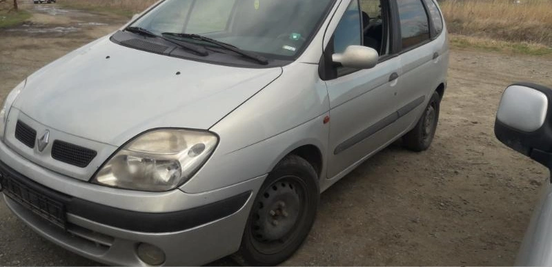 Renault Scenic 1.6i снимка 6