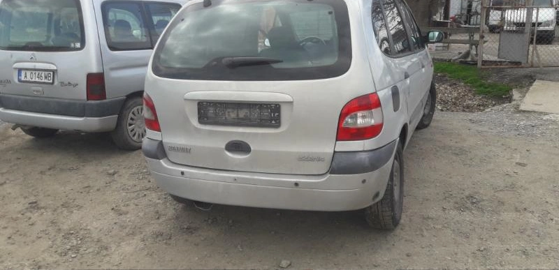 Renault Scenic 1.6i снимка 3