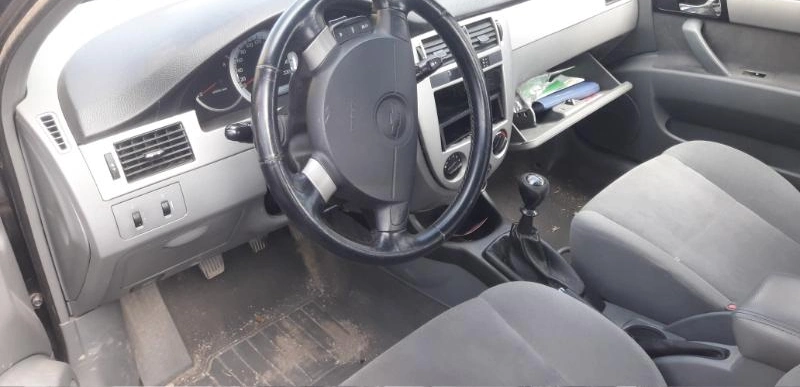 Chevrolet Lacetti 1.6i снимка 4