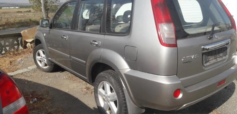 Nissan X-Trail 2.2DCI снимка 7