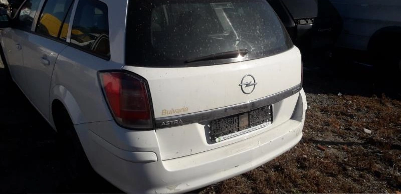 Opel Astra 1.7CDTI снимка 4