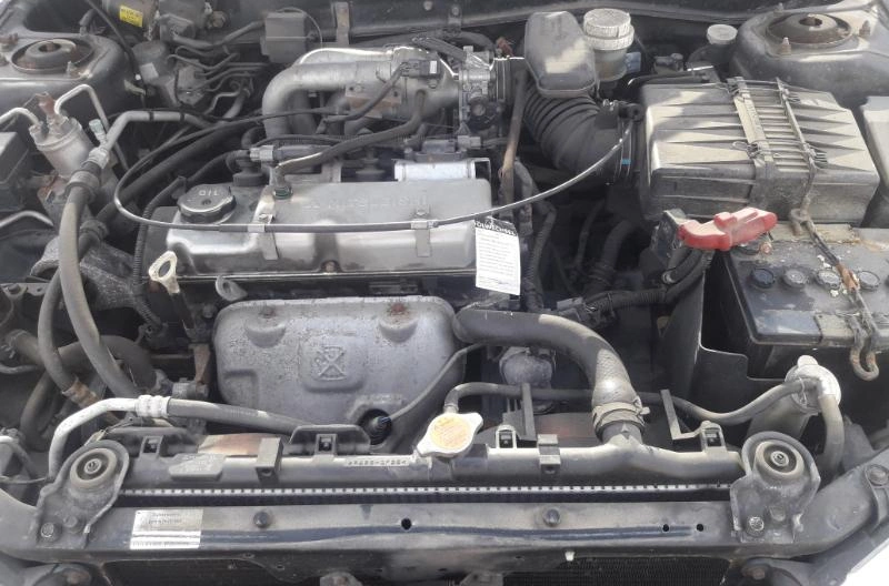 Mitsubishi Colt 1.3i снимка 5