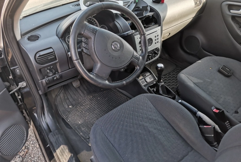 Opel Corsa 1.2I снимка 2
