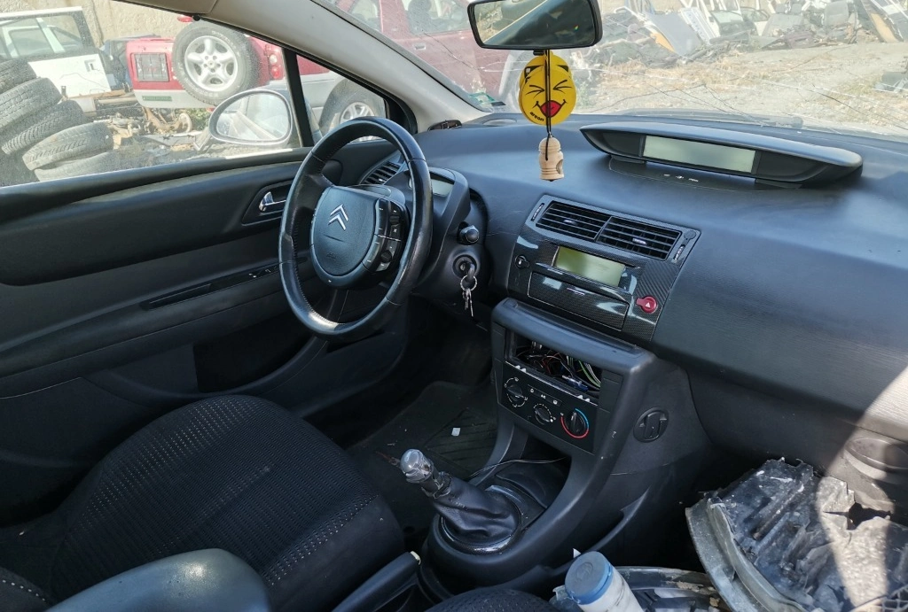 Citroen C4 1.6 16V снимка 3