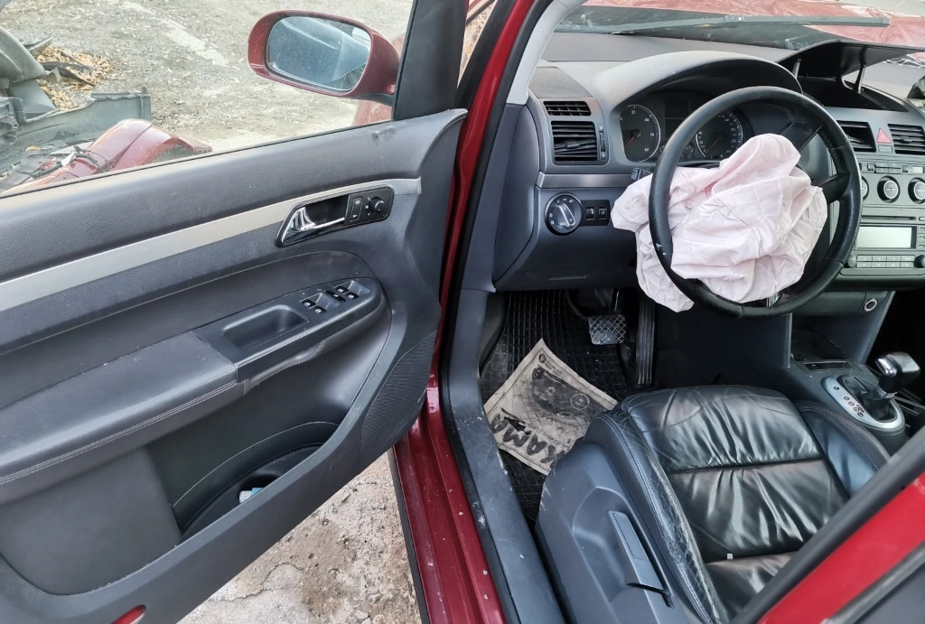 VW Touran 2.0TDI снимка 4