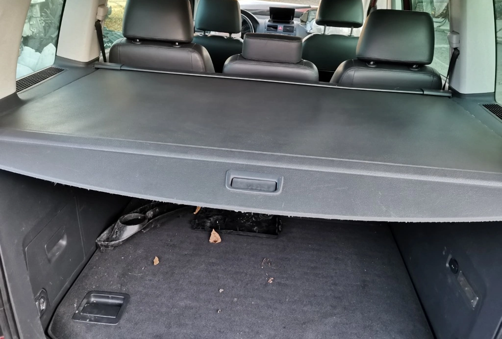 VW Touran 2.0TDI снимка 2