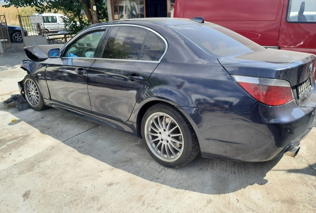 BMW 530 3.0TDI снимка 8