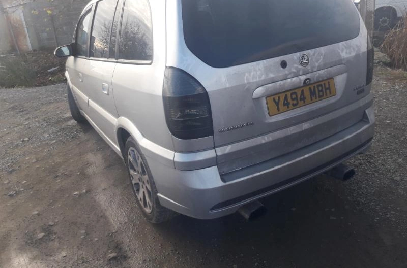 Opel Zafira 2.0DTI снимка 6