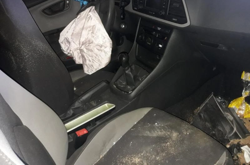 Seat Leon 1.6TDI снимка 8