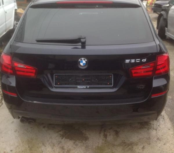 BMW 530 530xDrive снимка 2