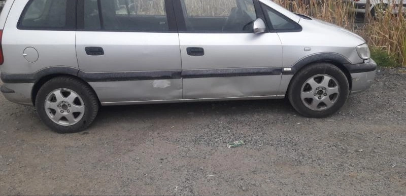 Opel Zafira 2.0DTI снимка 2