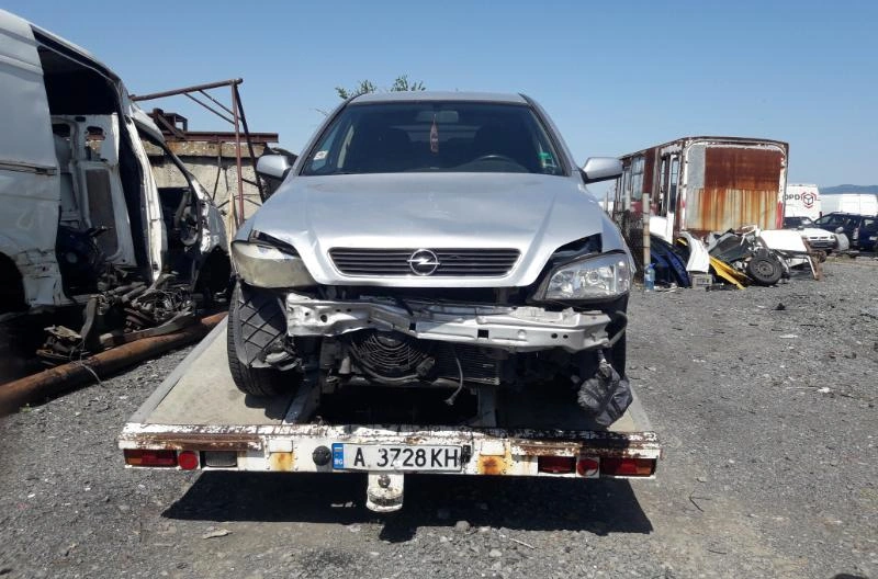 Opel Astra 1.4i снимка 4