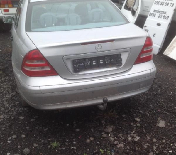 Mercedes-Benz C 220 2.2CDI снимка 4