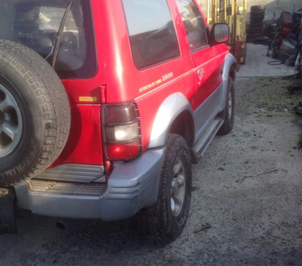 Mitsubishi Pajero 2.8TD снимка 6
