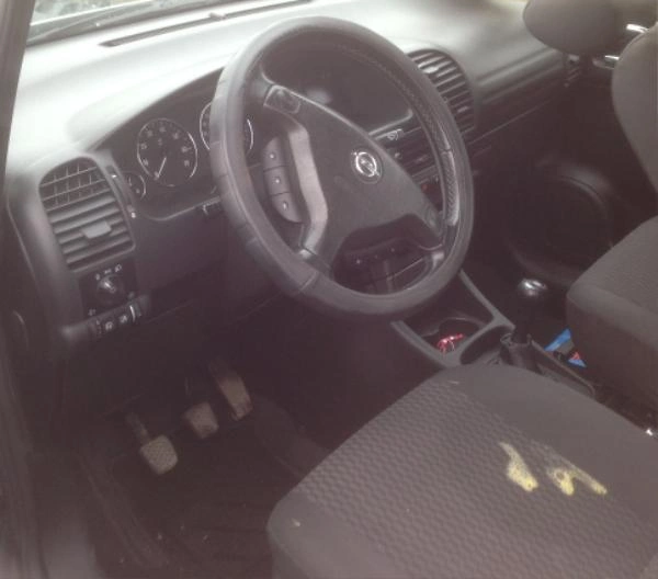 Opel Zafira 1.6 16V снимка 4