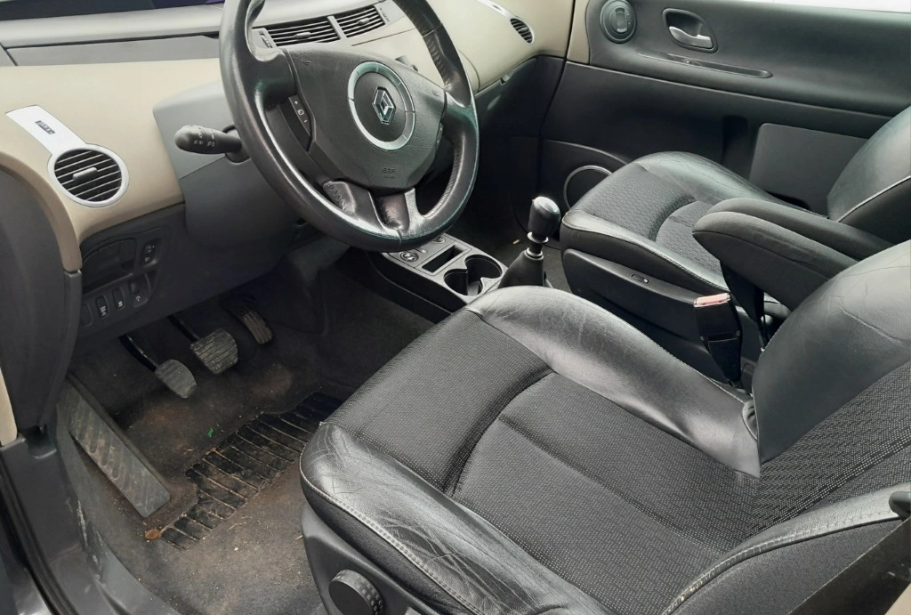 Renault Grand Espace 2.2DCI снимка 4