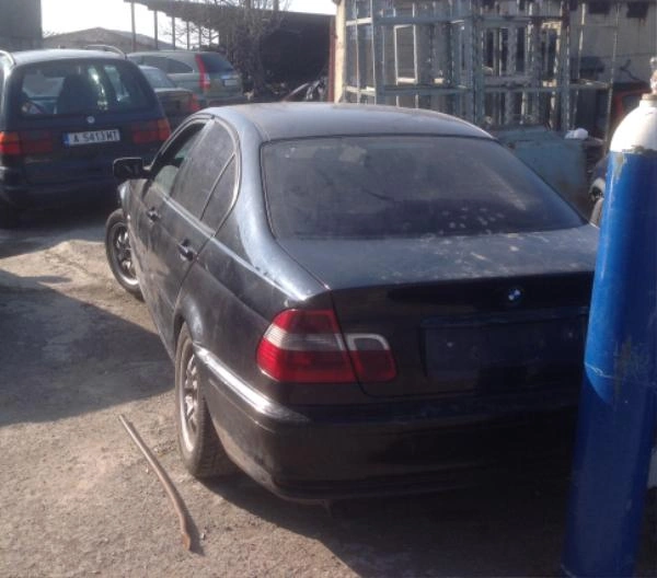 BMW 320 2.0D снимка 4