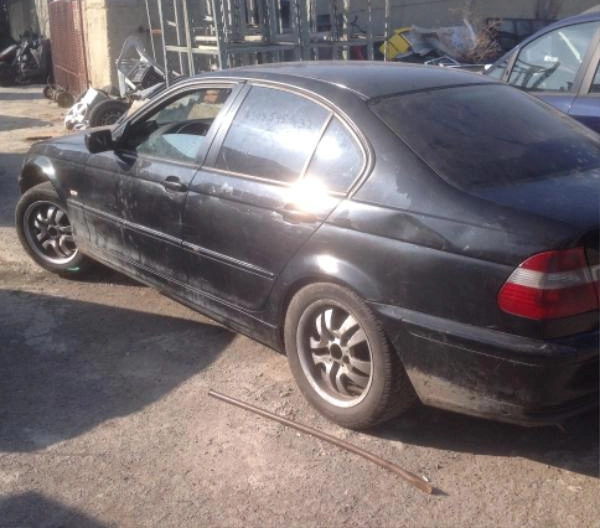 BMW 320 2.0D снимка 3