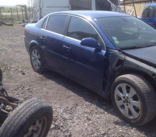 Opel Vectra 2.2DTI снимка 5