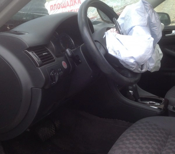 Audi A6 2,5TDI снимка 4