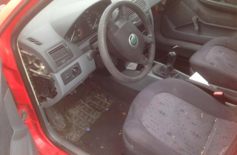 Skoda Fabia 1.4MPI снимка 6