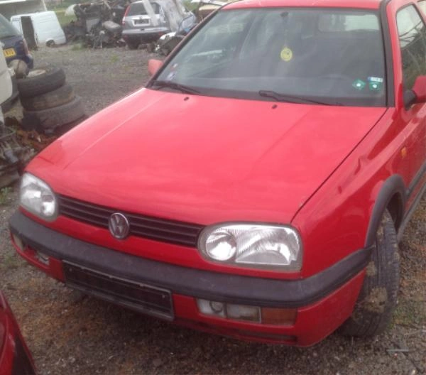 VW Golf 2.0I
