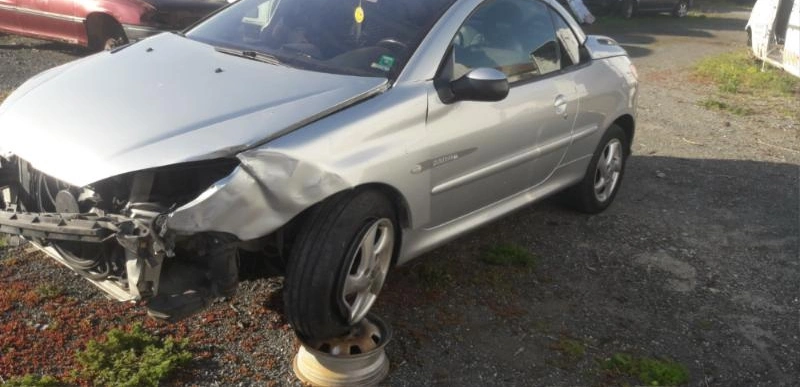 Peugeot 206 CC 1.6 16V снимка 6