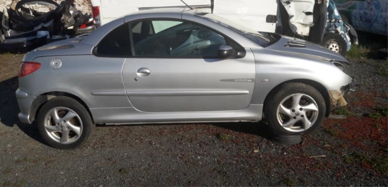 Peugeot 206 CC 1.6 16V снимка 8