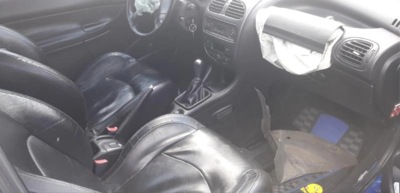 Peugeot 206 CC 2.0i снимка 3