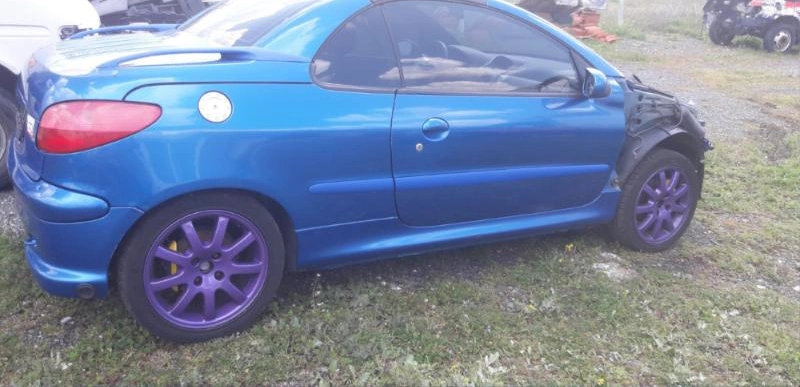 Peugeot 206 CC 2.0i
