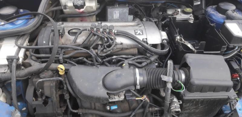 Peugeot 206 CC 2.0i снимка 4