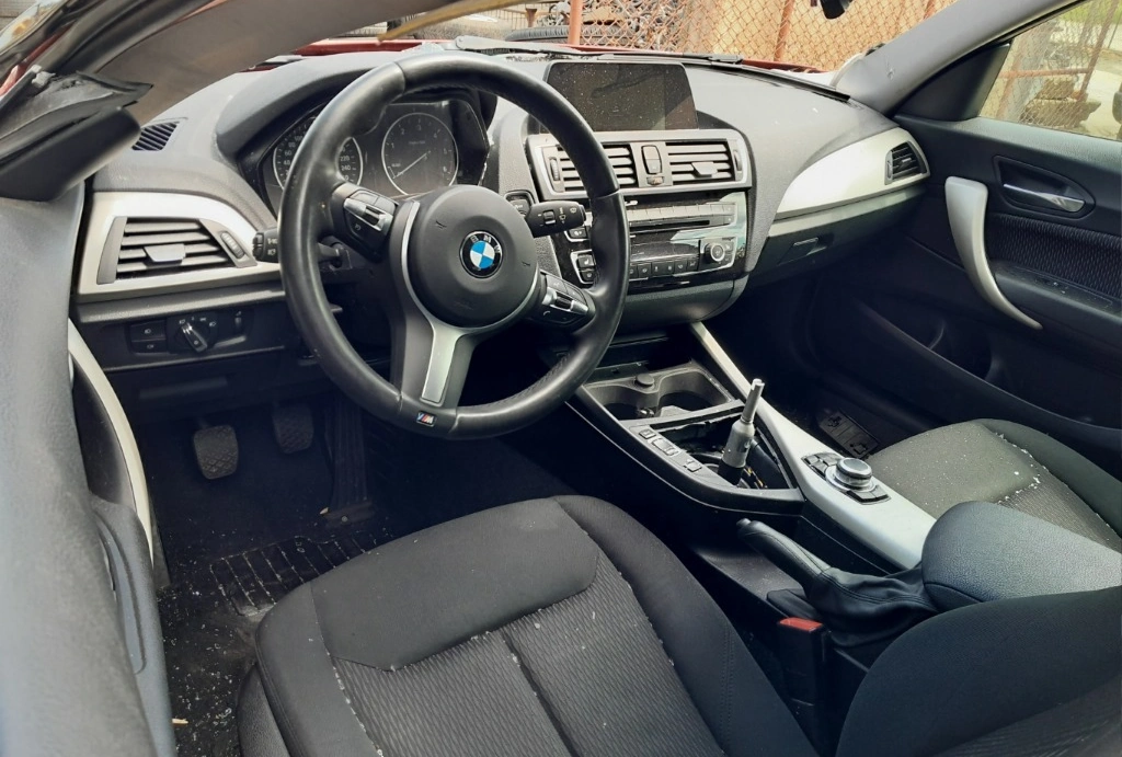 BMW 120 2.0TDI снимка 3