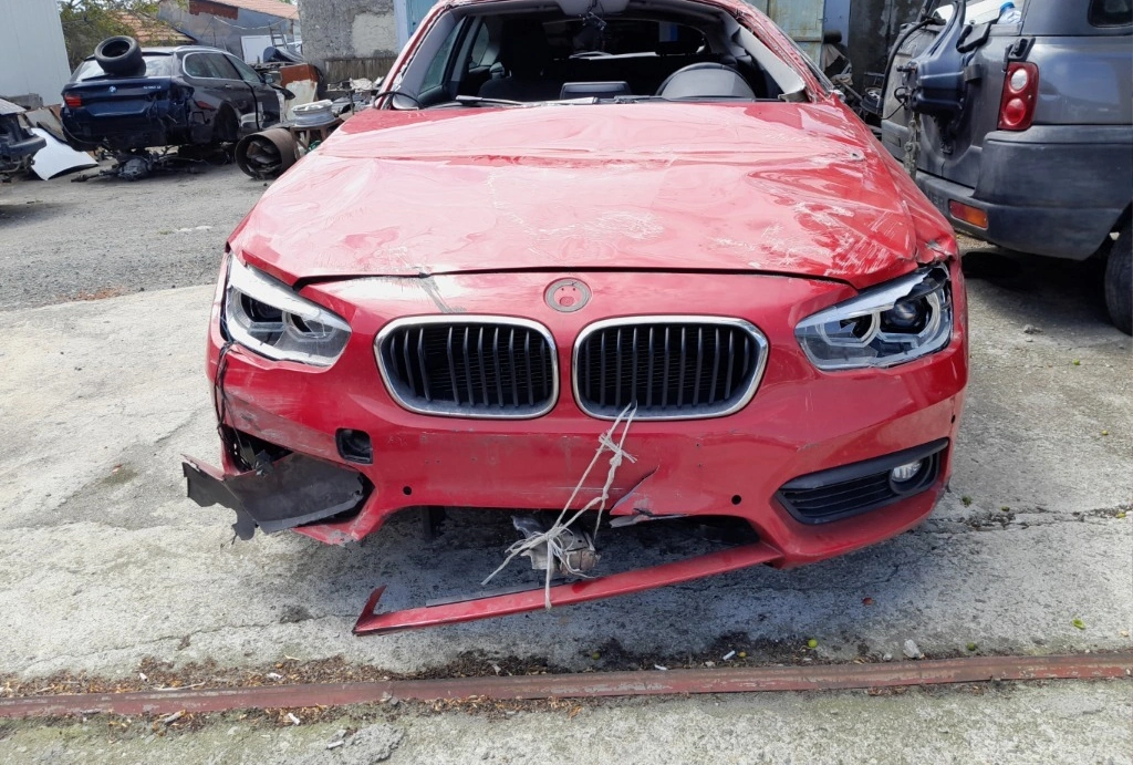 BMW 120 2.0TDI снимка 2