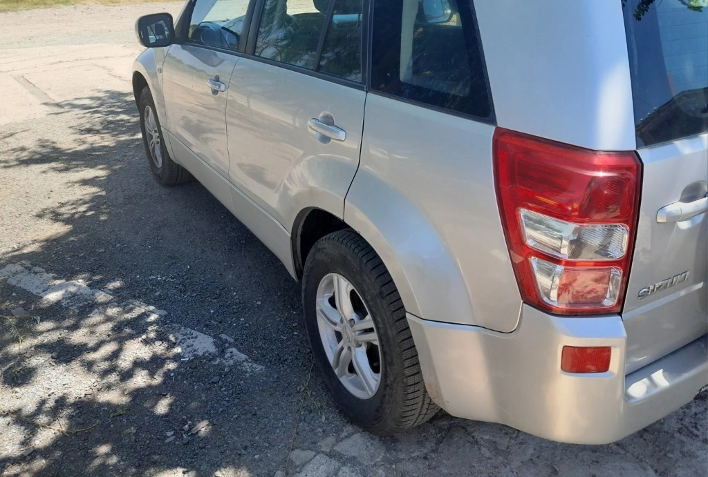Suzuki Grand Vitara 1.9DDIS снимка 2