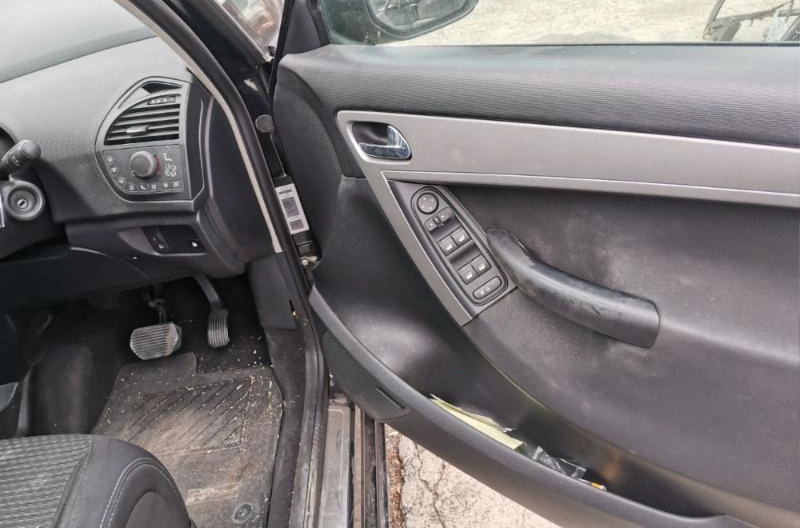 Citroen C4 Picasso 1.6HDI снимка 5