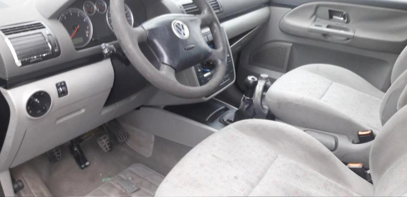 VW Sharan 1.8i снимка 2