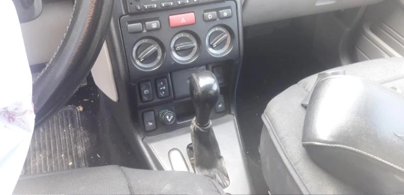 Land Rover Freelander 2.0D снимка 3