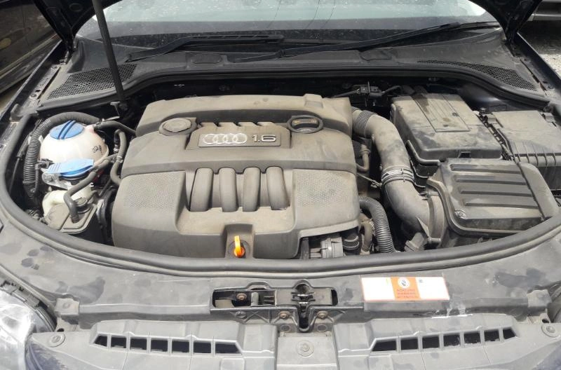 Audi A3 1.6i снимка 6