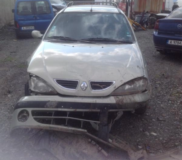 Renault Megane 1.6 16V снимка 2