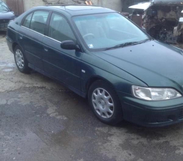 Honda Accord 20I снимка 3