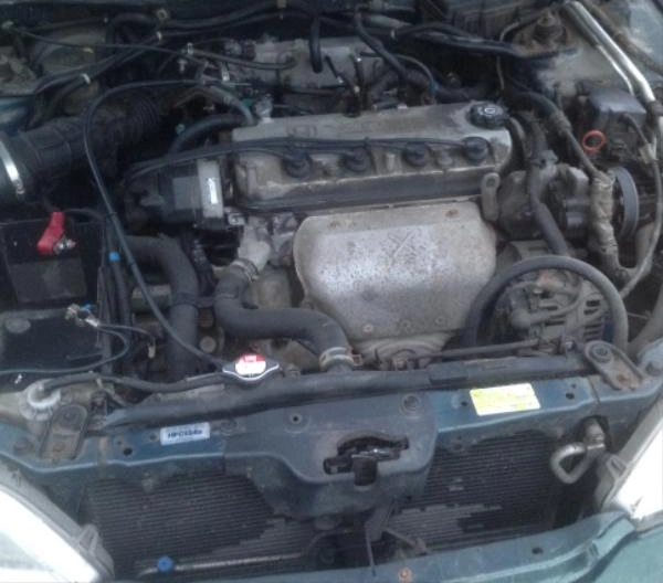 Honda Accord 20I снимка 8