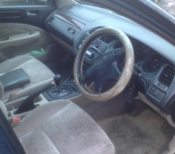 Honda Accord 20I снимка 7
