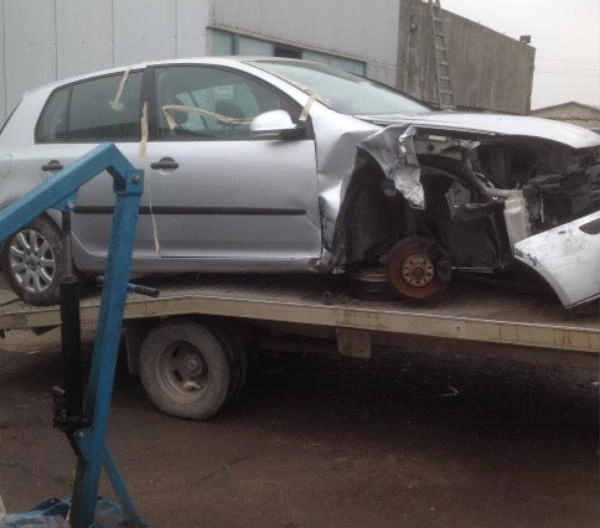 VW Golf 16i снимка 4