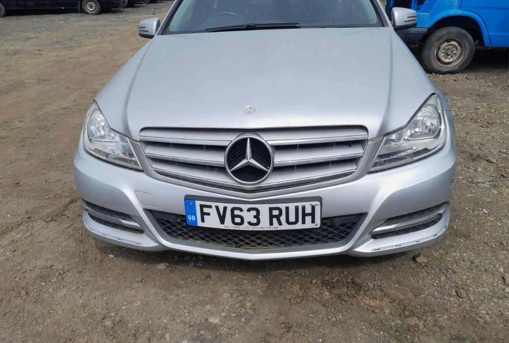 Mercedes-Benz C 220 2.2CDI снимка 4
