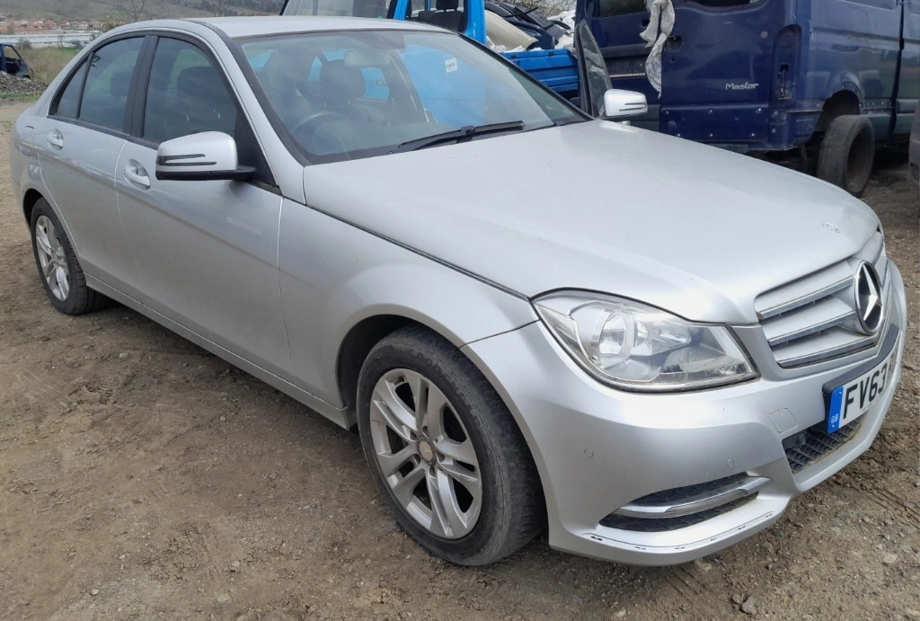 Mercedes-Benz C 220 2.2CDI снимка 5