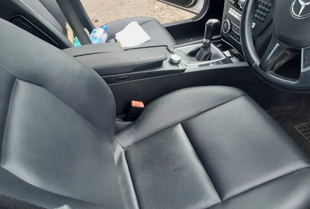 Mercedes-Benz C 220 2.2CDI снимка 6