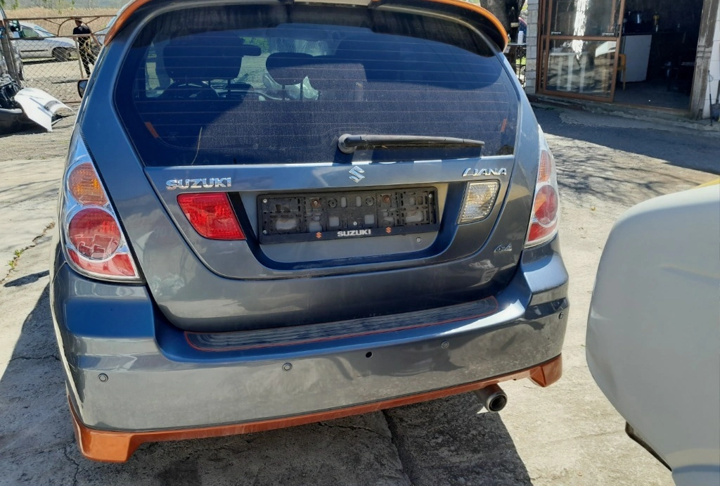 Suzuki Liana 1.6i 4×4 снимка 5