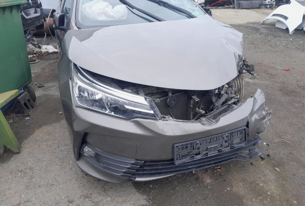 Toyota Corolla 1.6i