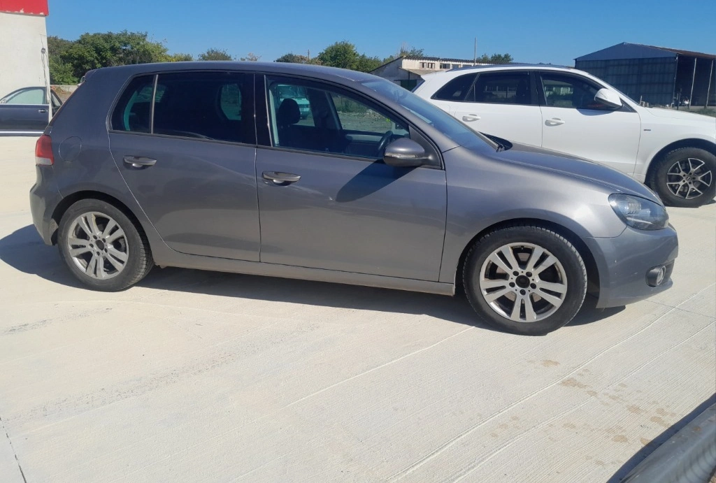 VW Golf 2.0TDI снимка 3