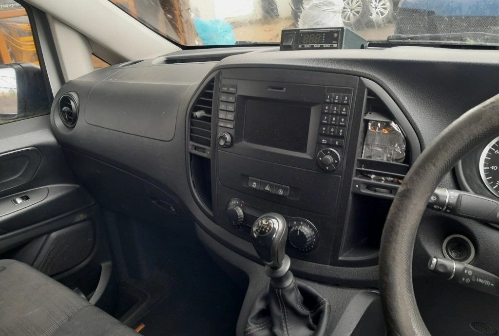 Mercedes-Benz Vito 114CDI снимка 2